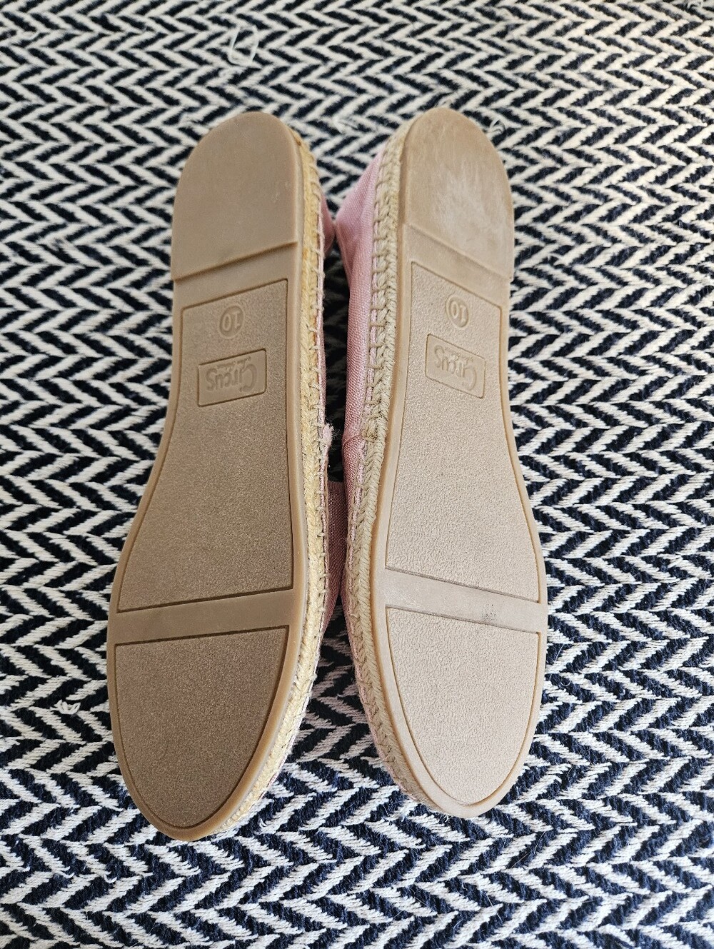 Like New! Circus By Sam Edelman "Queen Bee" Pink Flats, Size 10(M) - Picture 4 of 6